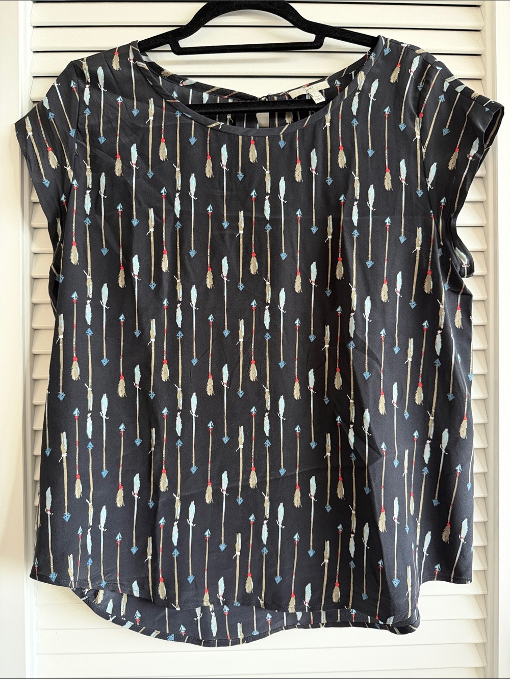 Joie Black Arrow-Print Short Sleeve Blouse